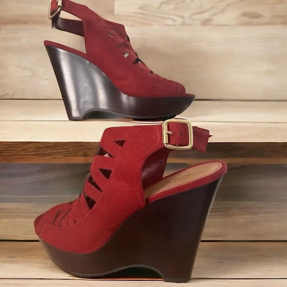Nine West Burgandy Faux Suede Boho Cutouts Peep-Toe Wedge Sandals  5
